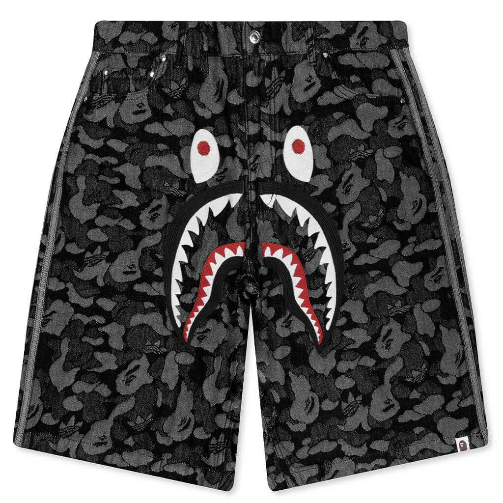 Оригінальна Shark Denim Jorts Black Adidas – боковий вид