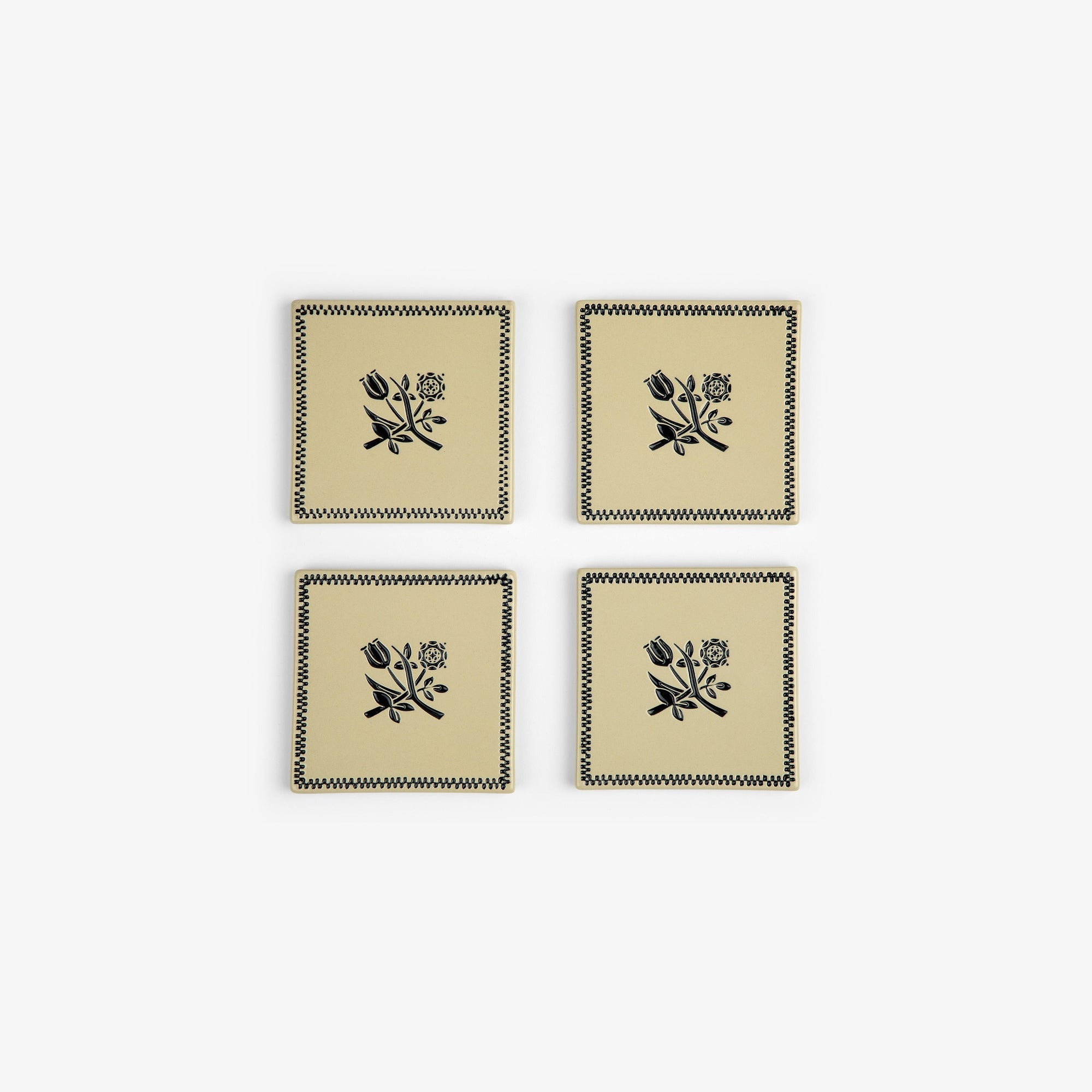 Оригінальна Crest Coaster Aime leon dore – боковий вид
