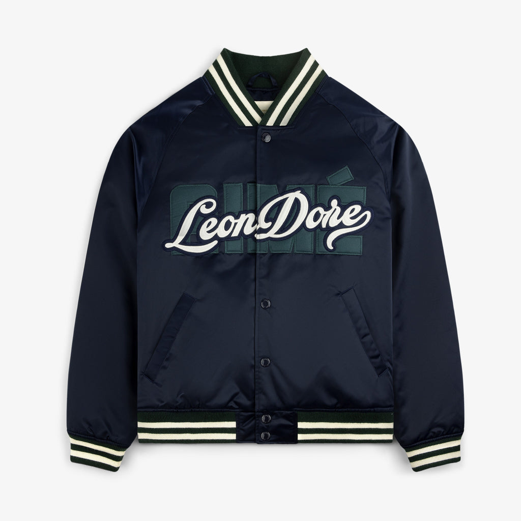 Оригінальна Overlay Logo Satin Varsity Jacket Aime leon dore – боковий вид
