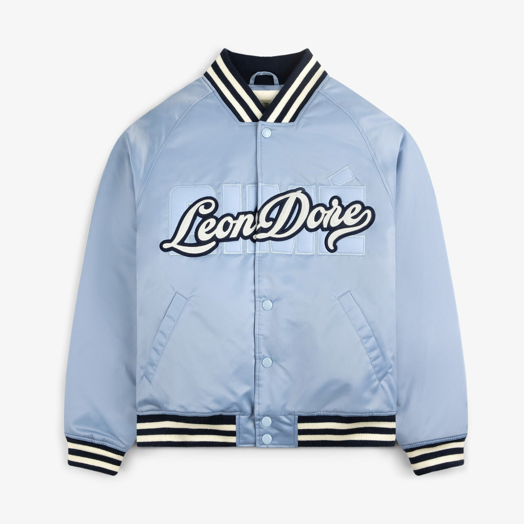 Оригінальна Overlay Logo Satin Varsity Jacket Aime leon dore – боковий вид