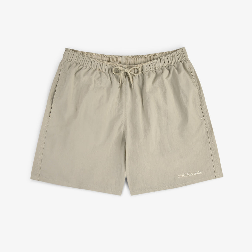 Оригінальна Core Nylon Short Aime leon dore – боковий вид