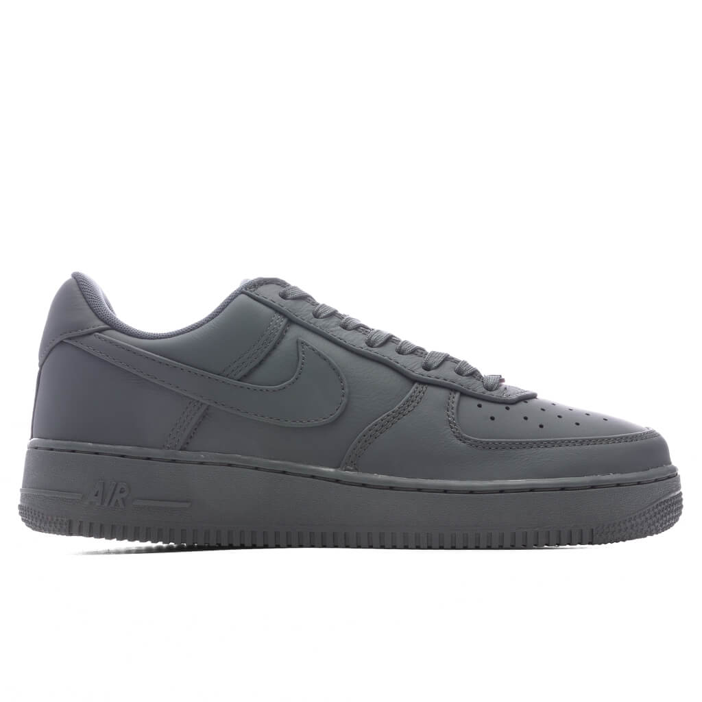 Nike Footwear оригінал | Швидка доставка Україна – боковий вид