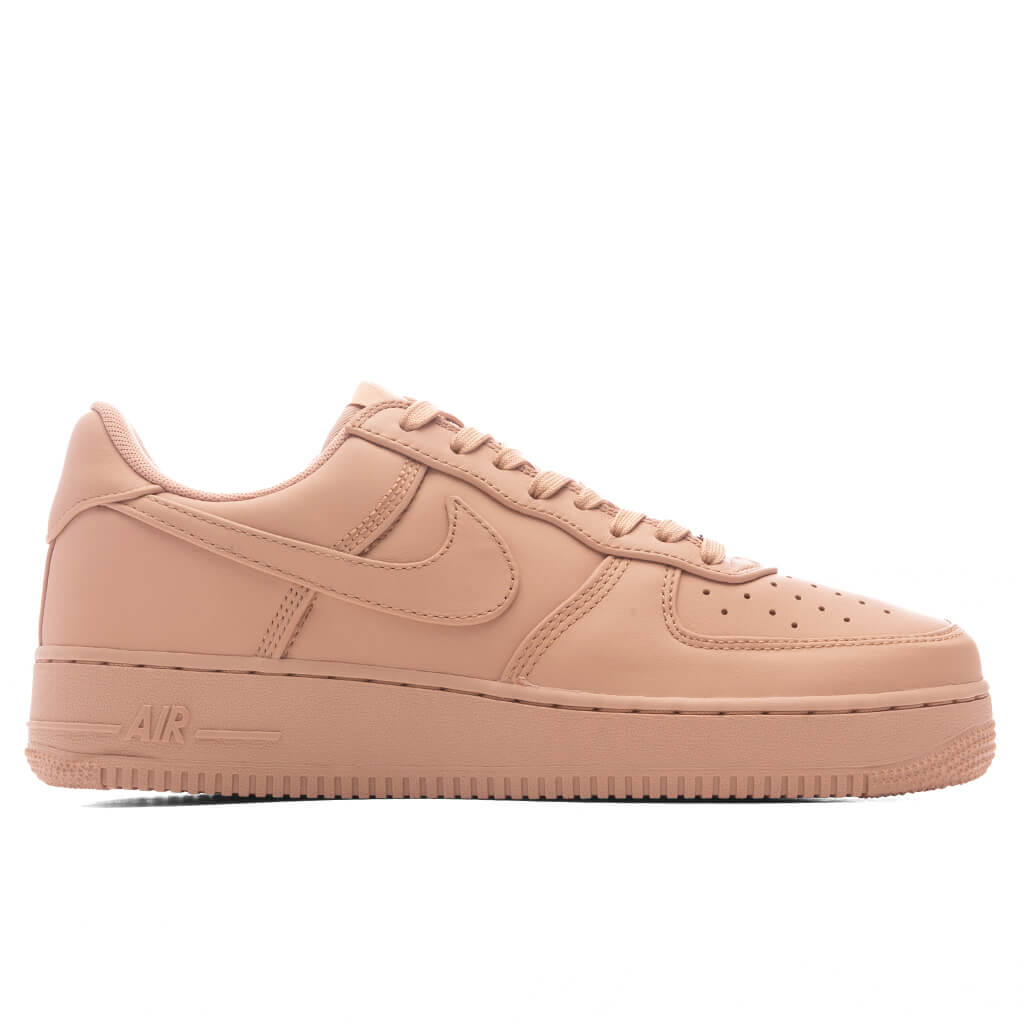 Nike Footwear оригінал | Швидка доставка Україна – боковий вид