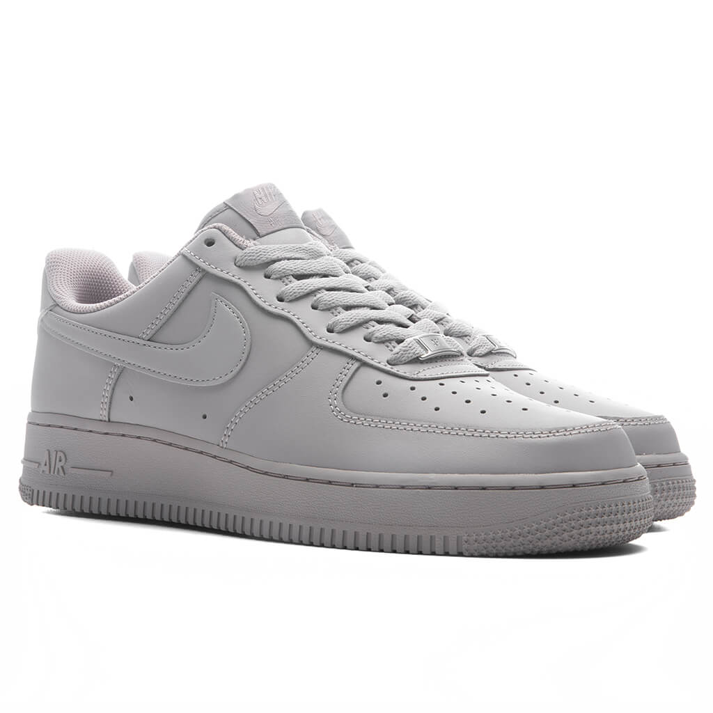 Оригінальна Air Force 1 07 Nike – вид ззаду