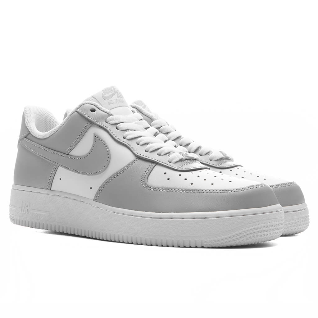 Оригінальна Air Force 1 07 Nike – вид ззаду