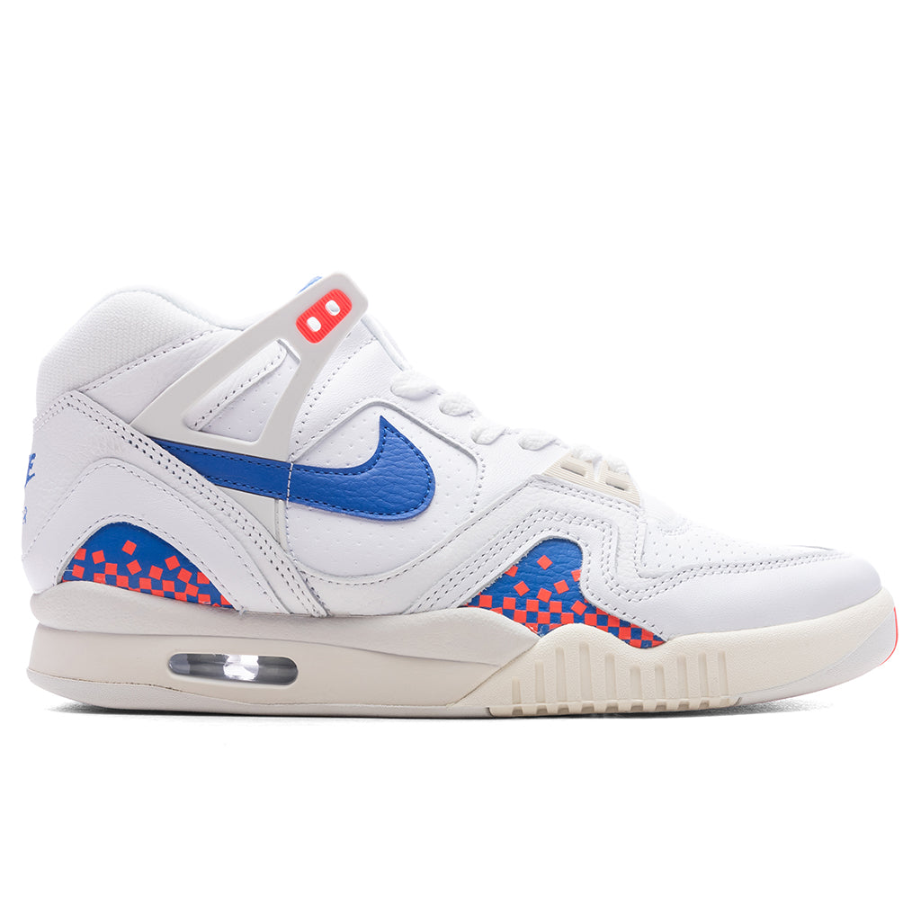Nike Footwear оригінал | Швидка доставка Україна – боковий вид