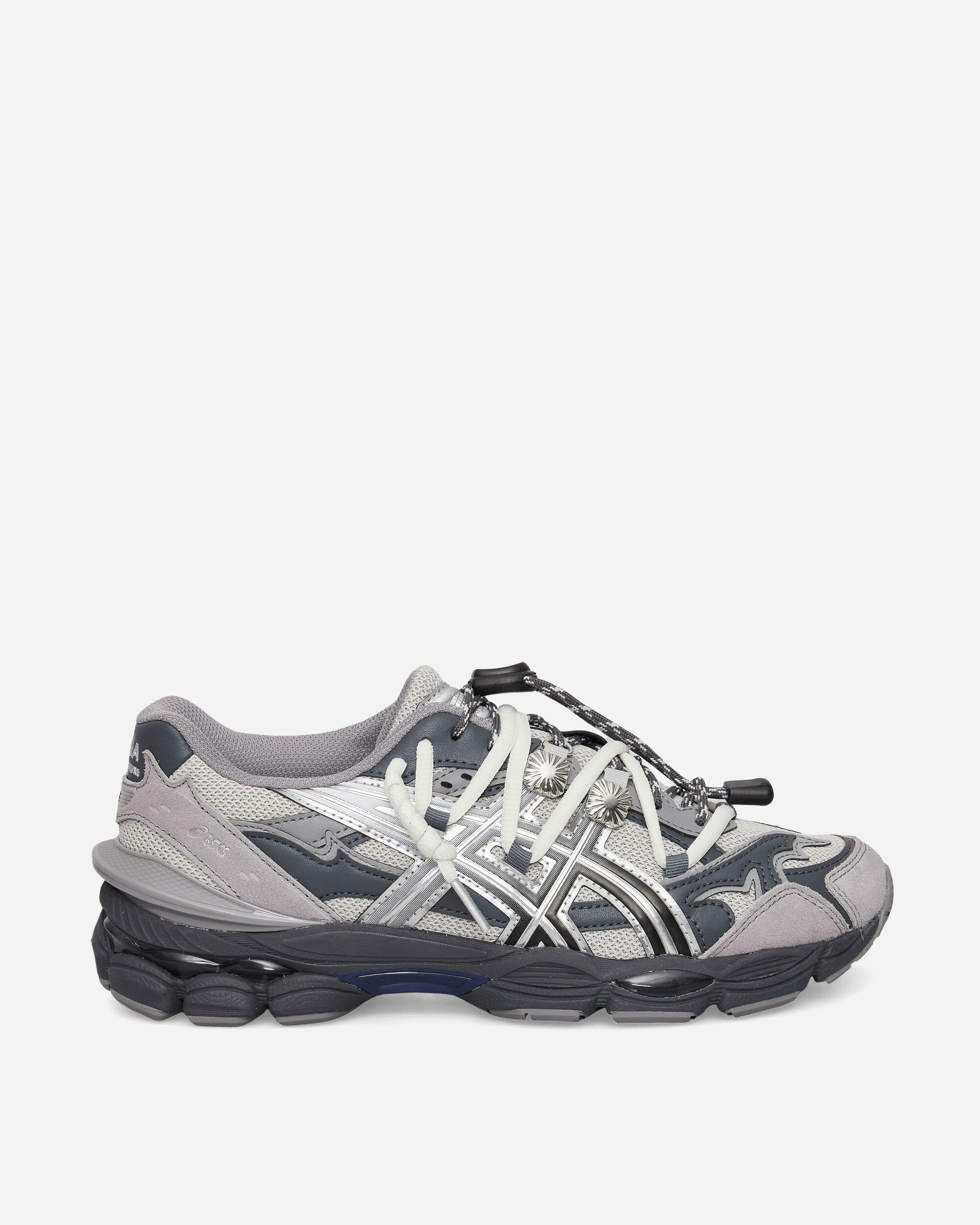 Toga Archives Gel-Cumulus 16 Sneakers Grey Asics оригінал – Купити в Україні – боковий вид