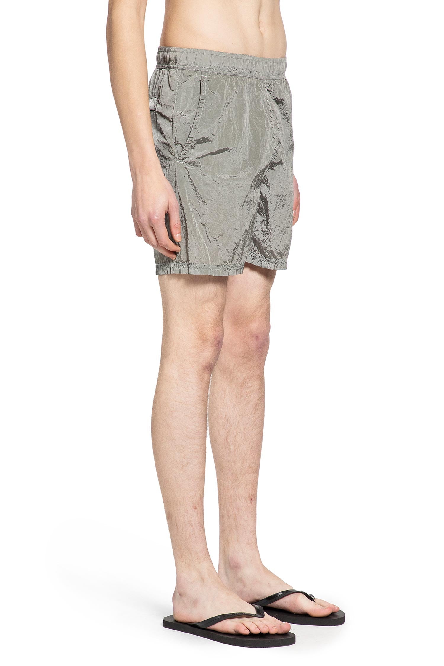 B100004 Nylon Metal Swim Shorts Stone island – Гарантія оригінальності – вид ззаду