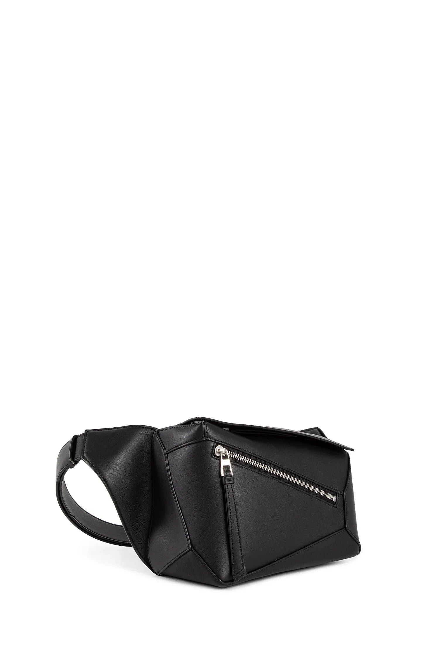 Small Puzzle Bag In Classic Calfksin Loewe – Гарантія оригінальності – вид ззаду