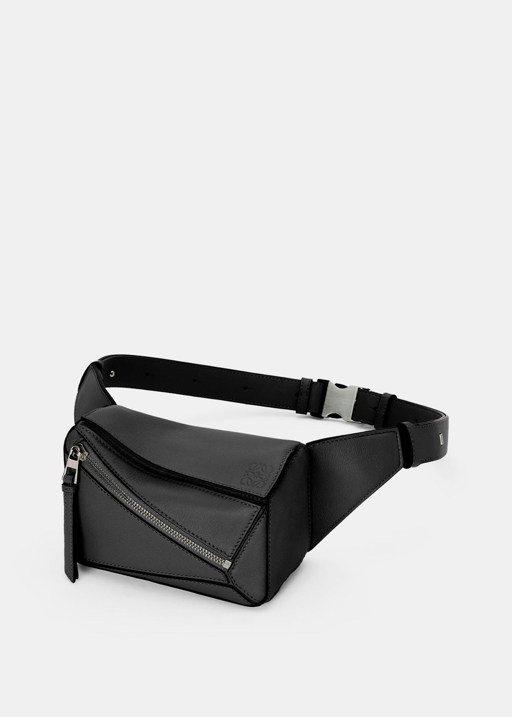 Оригінальна Black Mini Puzzle Bumbag Loewe – детальний вид