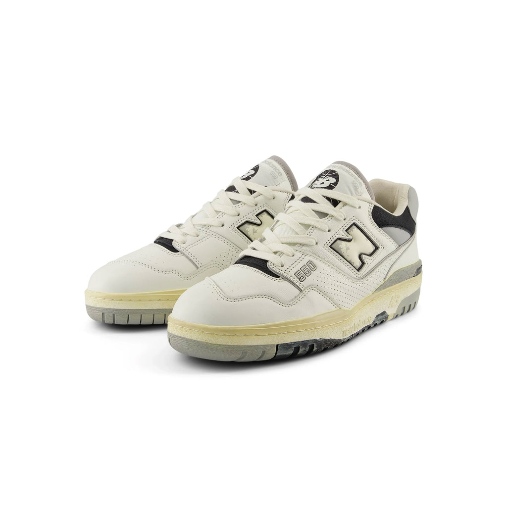 Оригінальна 550 Shoes New balance – вид ззаду