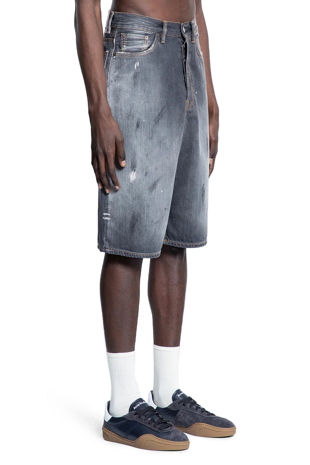 Оригінальна Loose Fit Denim Shorts Acne studios – детальний вид