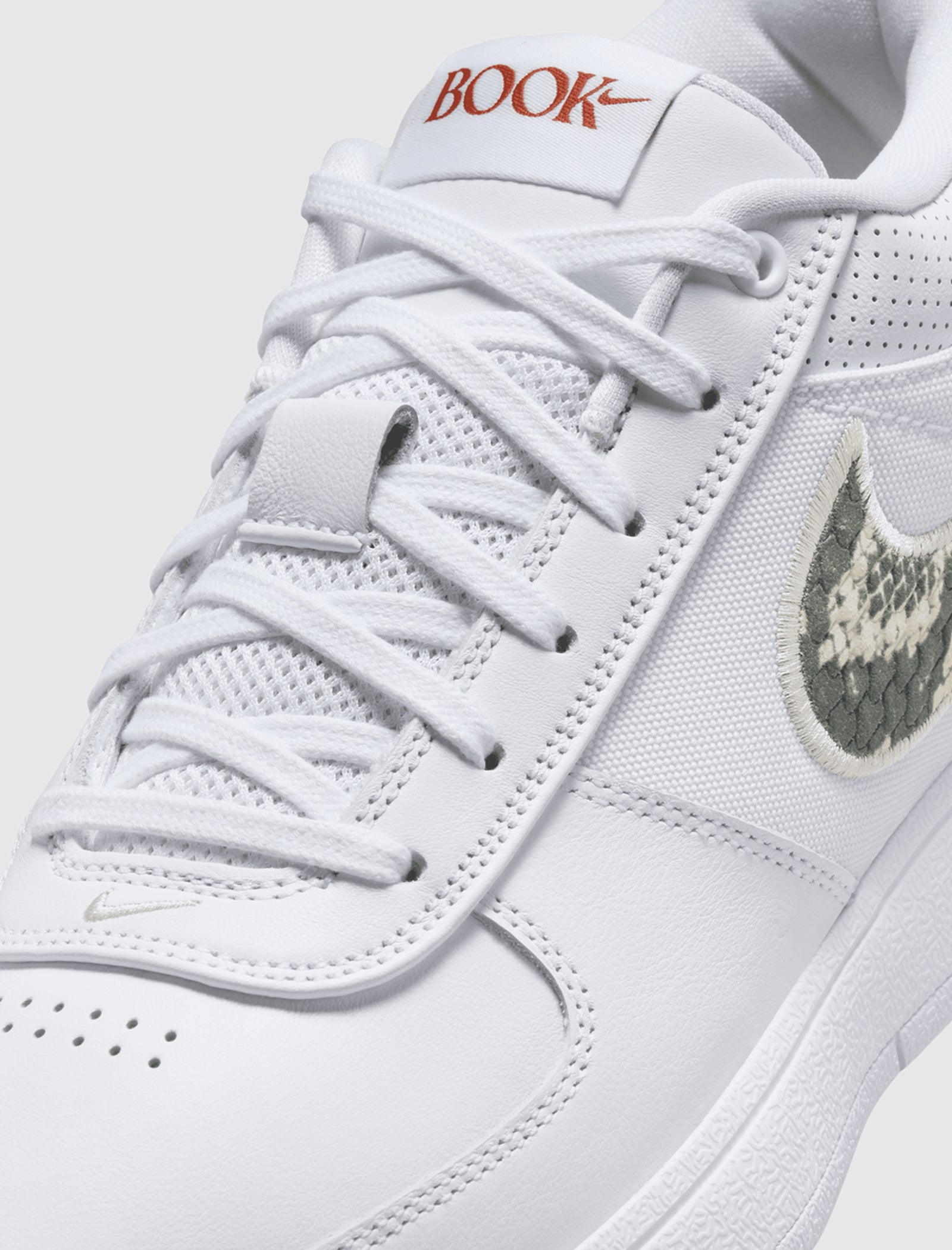 Оригінальна Book 1 Rattlesnake Nike – вид ззаду