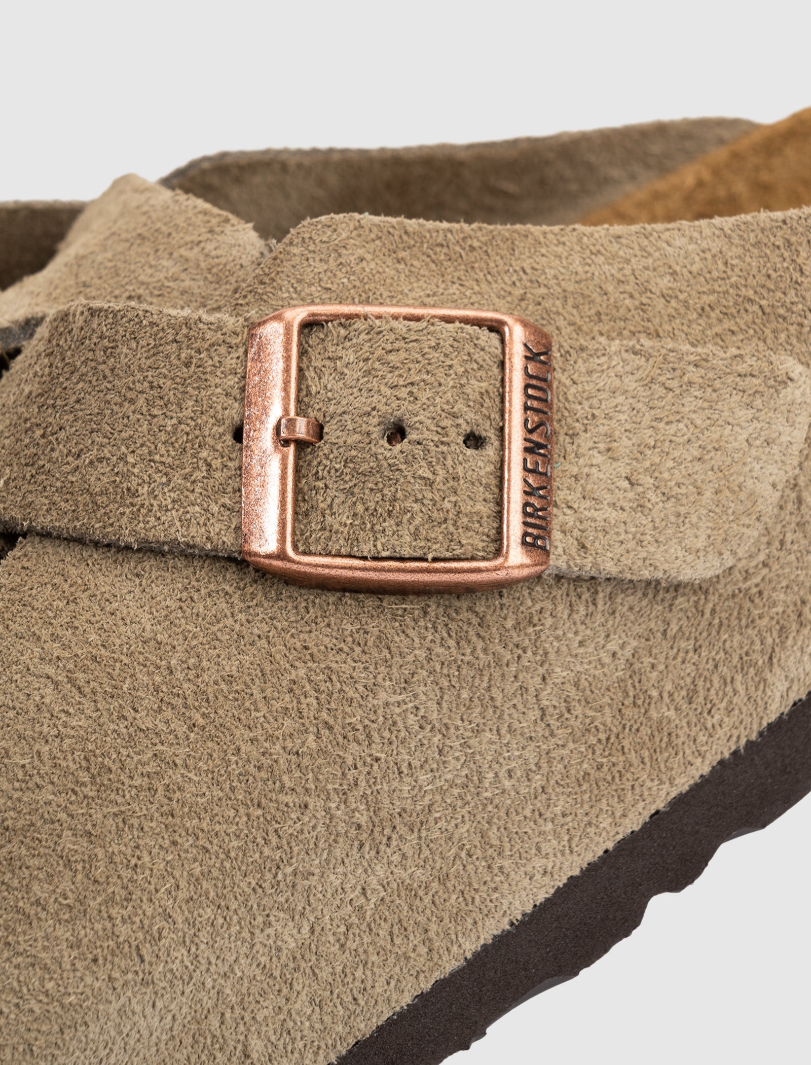 Оригінальна Boston Suede Leather Taupe Birkenstock – вид ззаду - BIRKENSTOCK