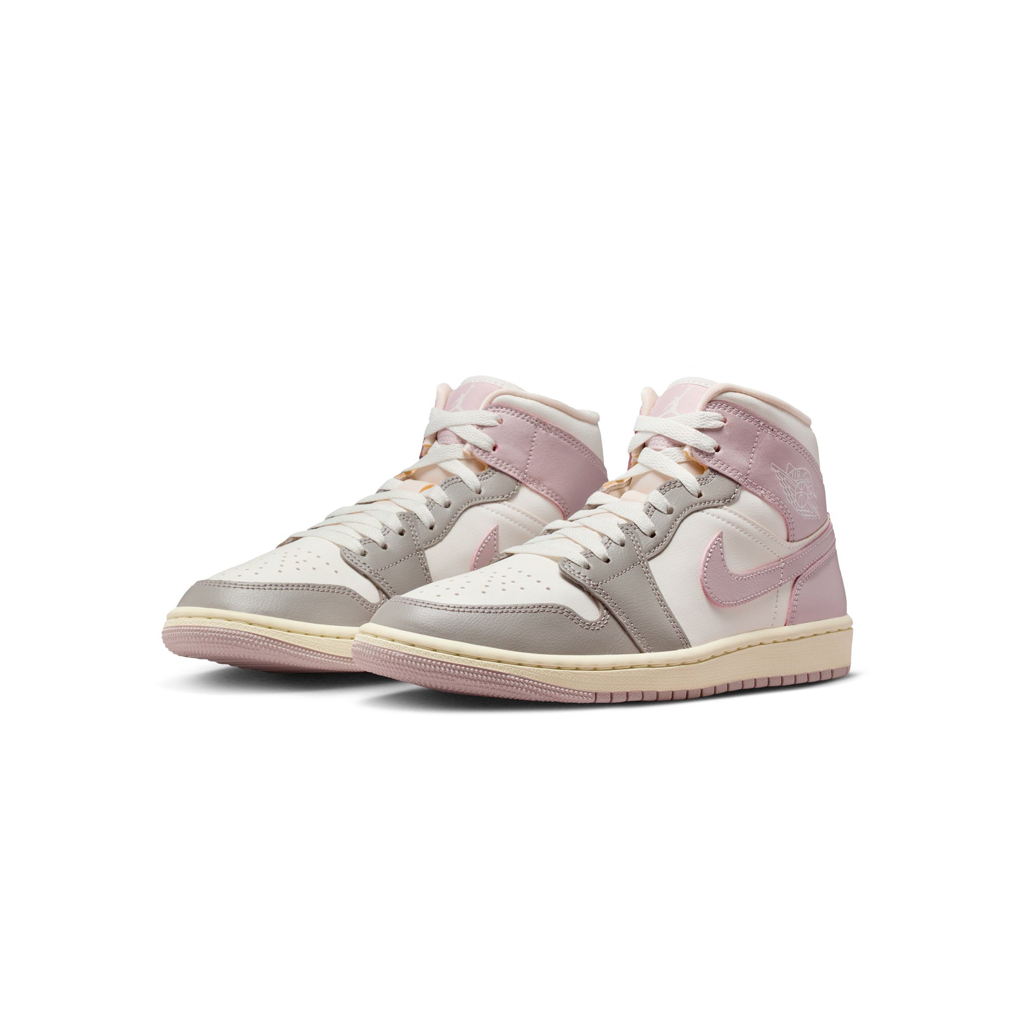 1 Womens MID Shoes Air jordan оригінал – Купити в Україні – вид ззаду