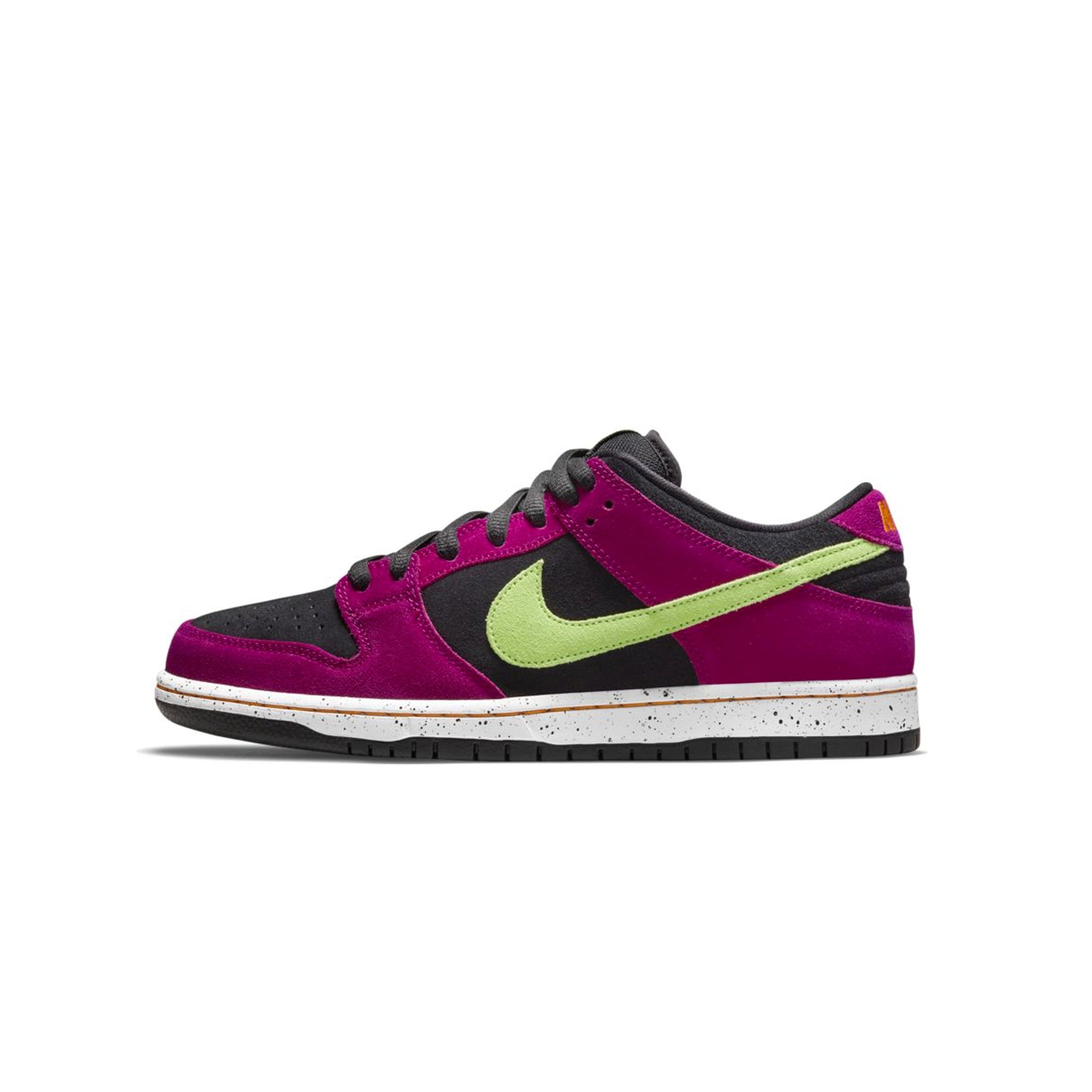 Nike Footwear оригінал | Швидка доставка Україна – боковий вид
