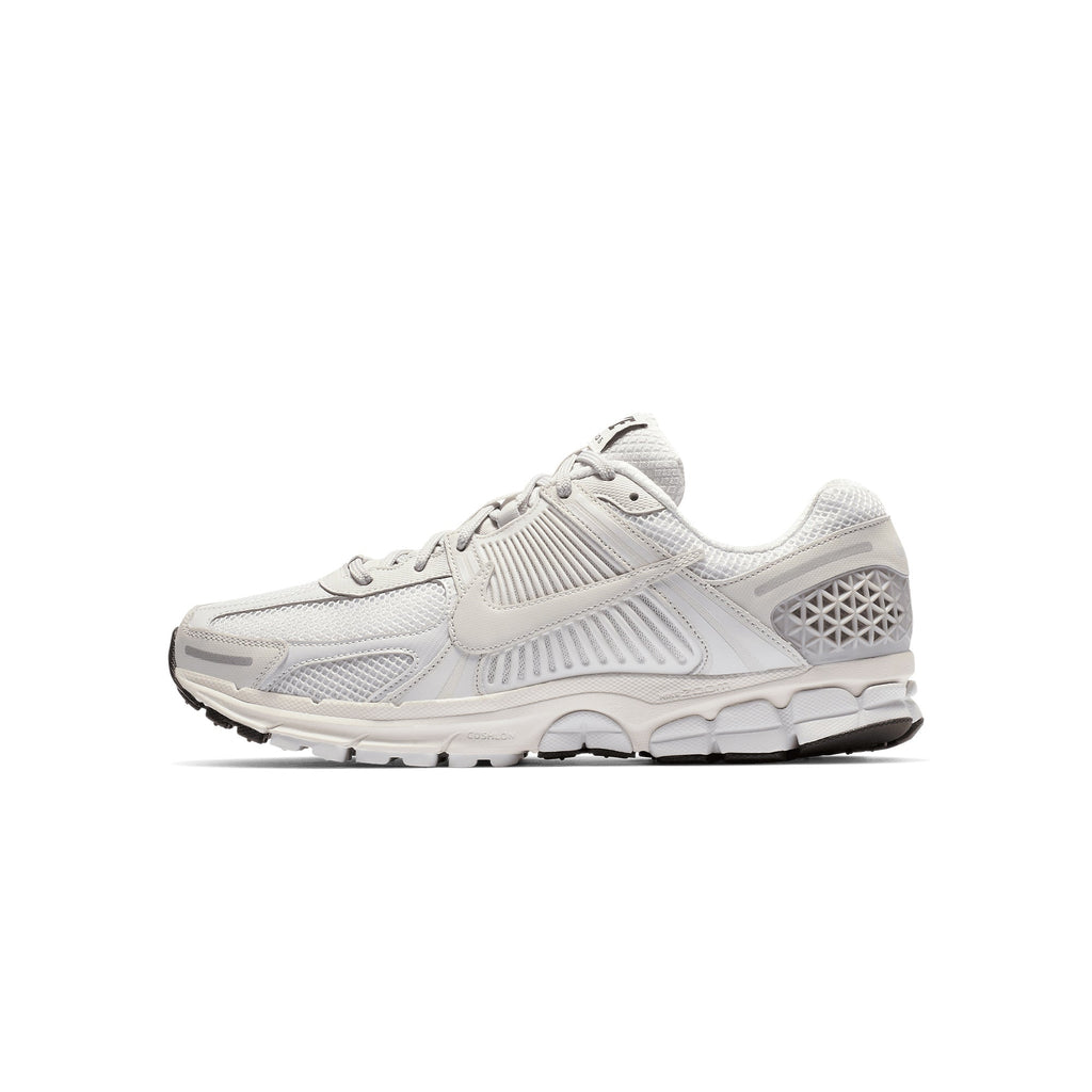 Nike Footwear оригінал | Швидка доставка Україна – боковий вид