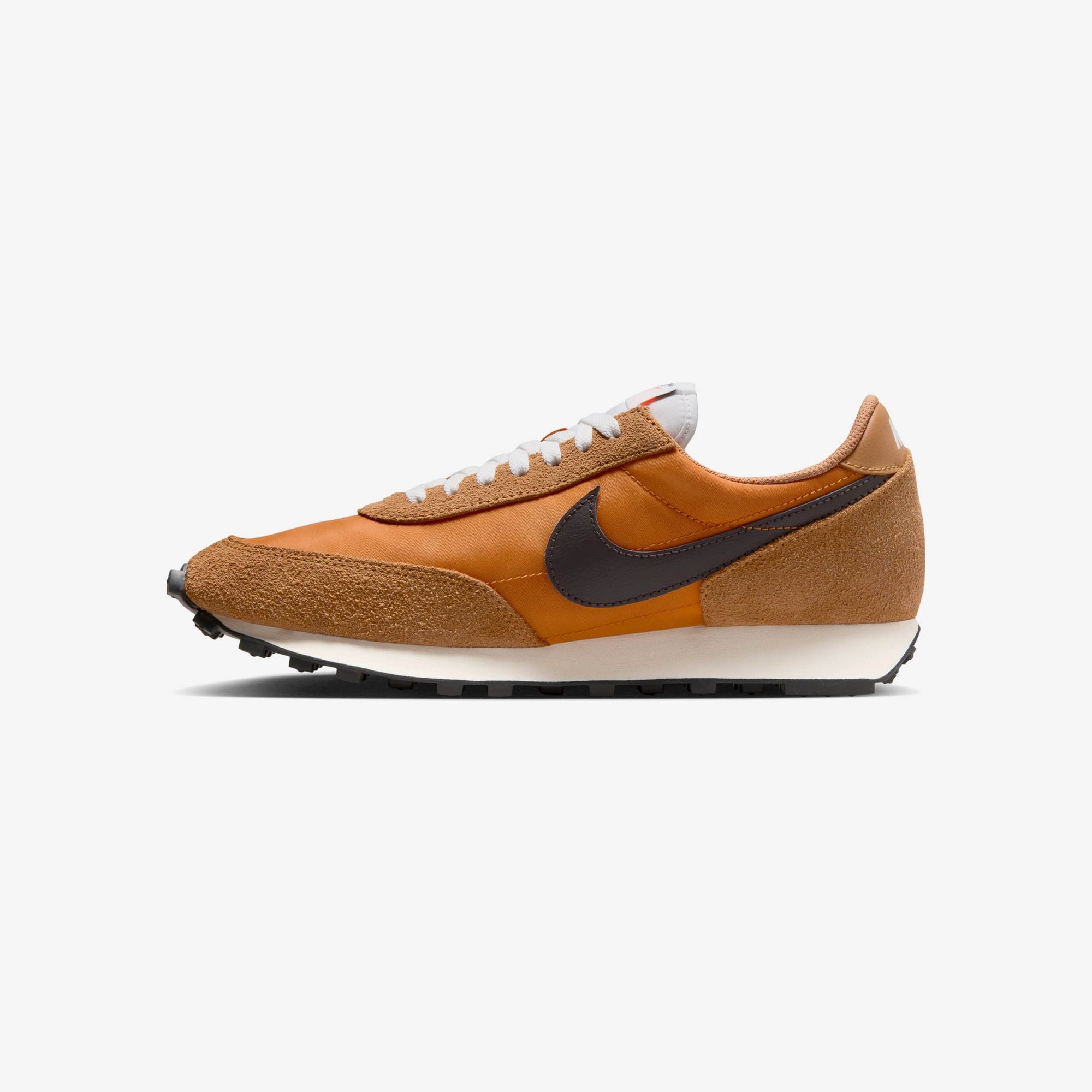 Nike Footwear оригінал | Швидка доставка Україна – вид ззаду