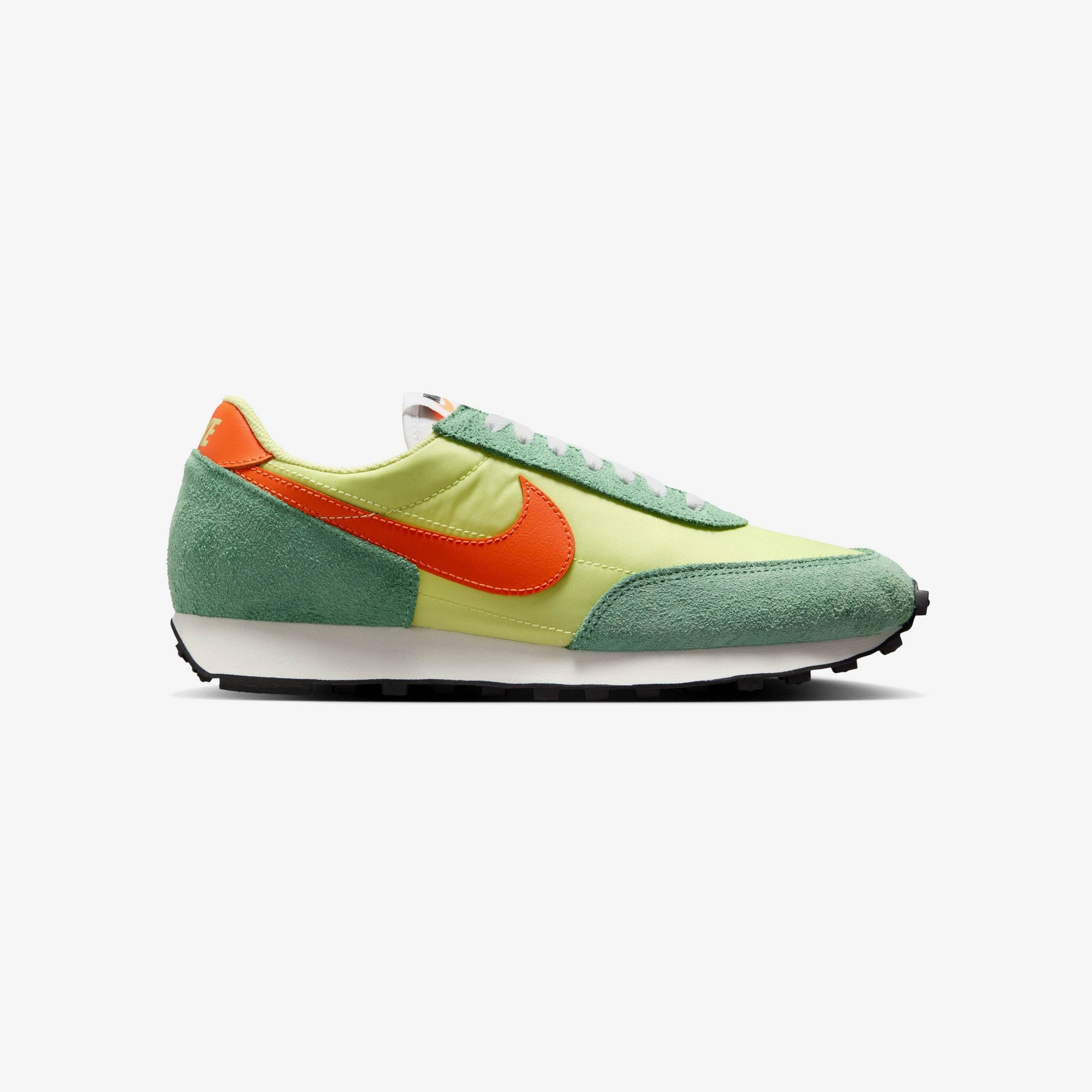 Nike Footwear оригінал | Швидка доставка Україна – боковий вид