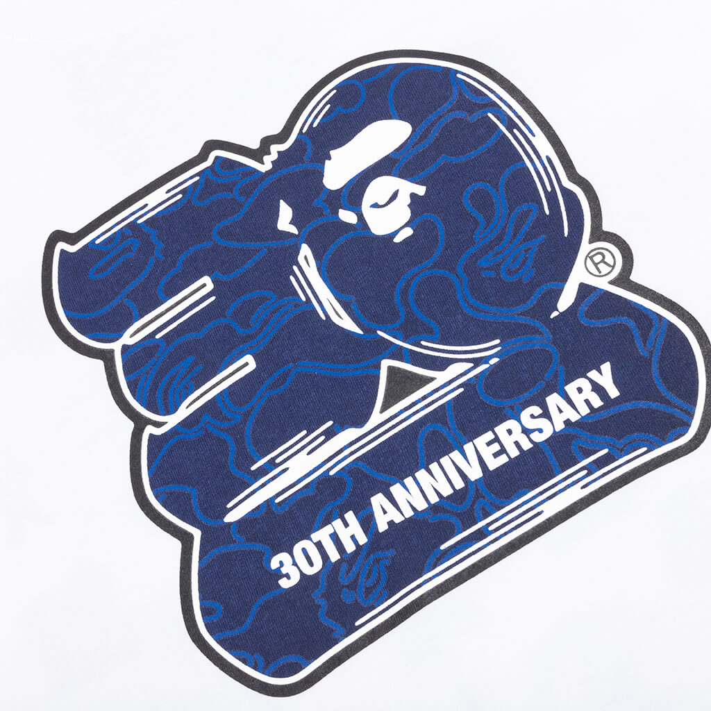 Оригінальна 30th Anniversary Tee #2 White A bathing ape – детальний вид