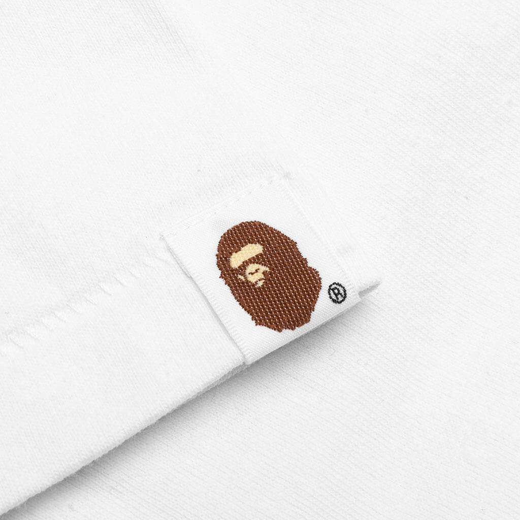 Оригінальна Camp Tee White A bathing ape – збільшений вид