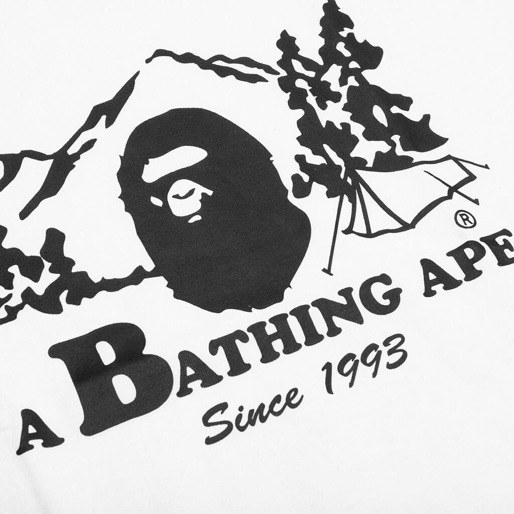 Оригінальна Camp Tee White A bathing ape – детальний вид