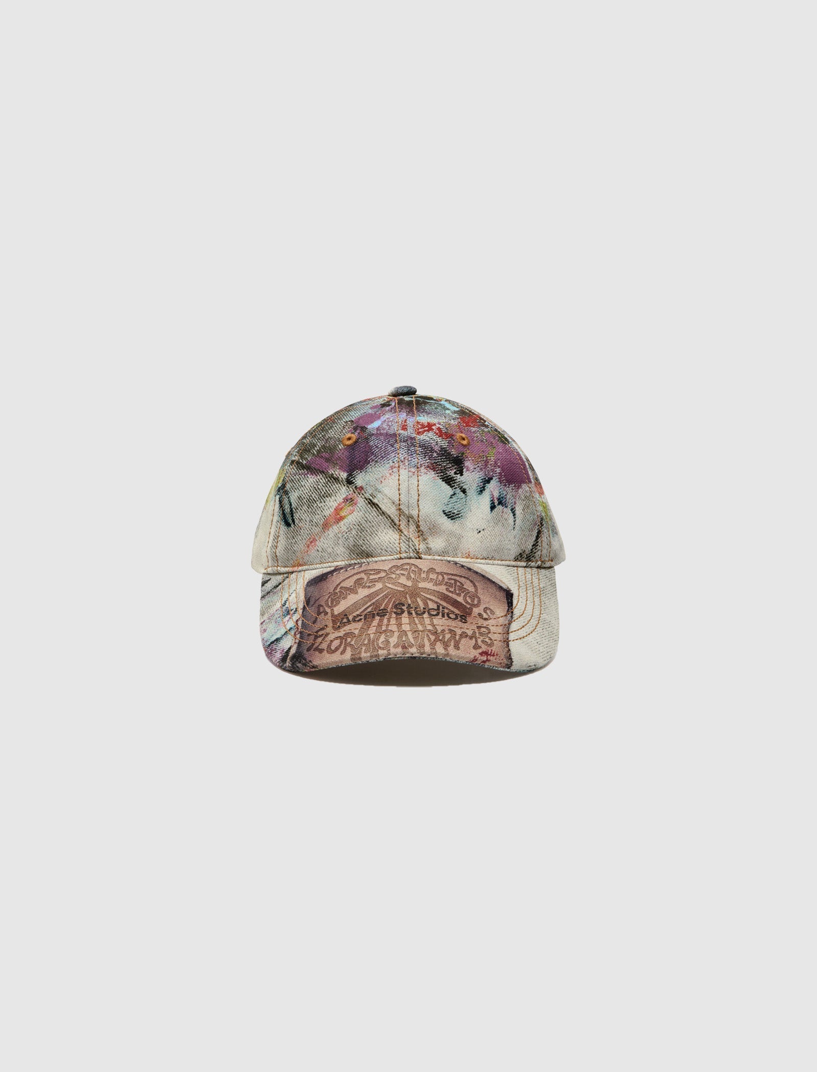 Оригінальна Multi-Printed Cap Acne studios – боковий вид
