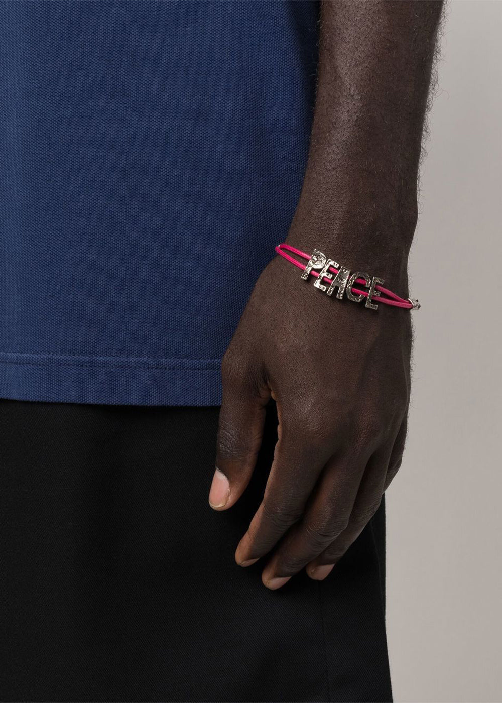 Pink & Silver Peace Bracelet Acne studios оригінал – Купити в Україні – вид ззаду