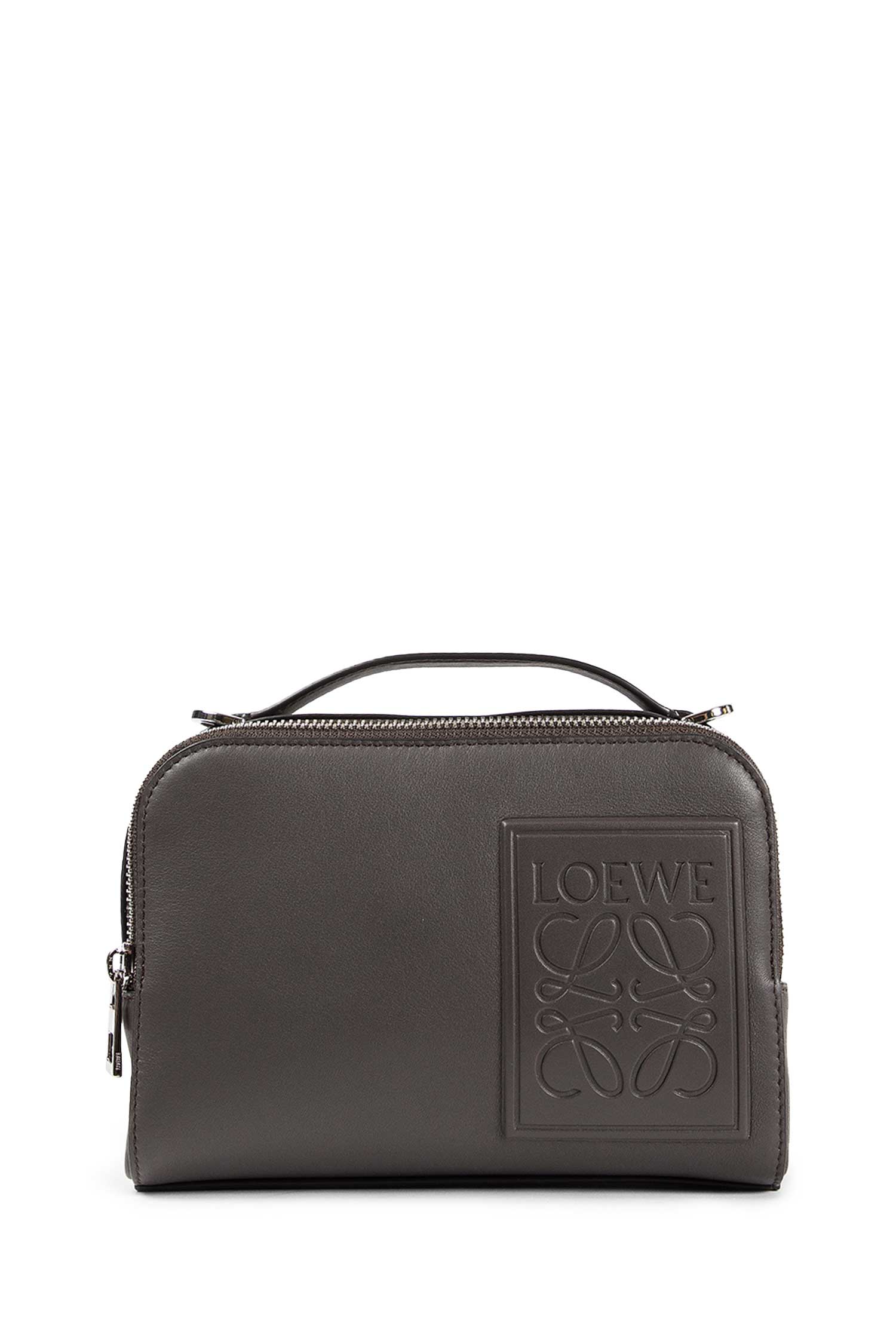 Mini Crossbody Camera Bag In Satin Calfskin Loewe – Гарантія оригінальності – боковий вид