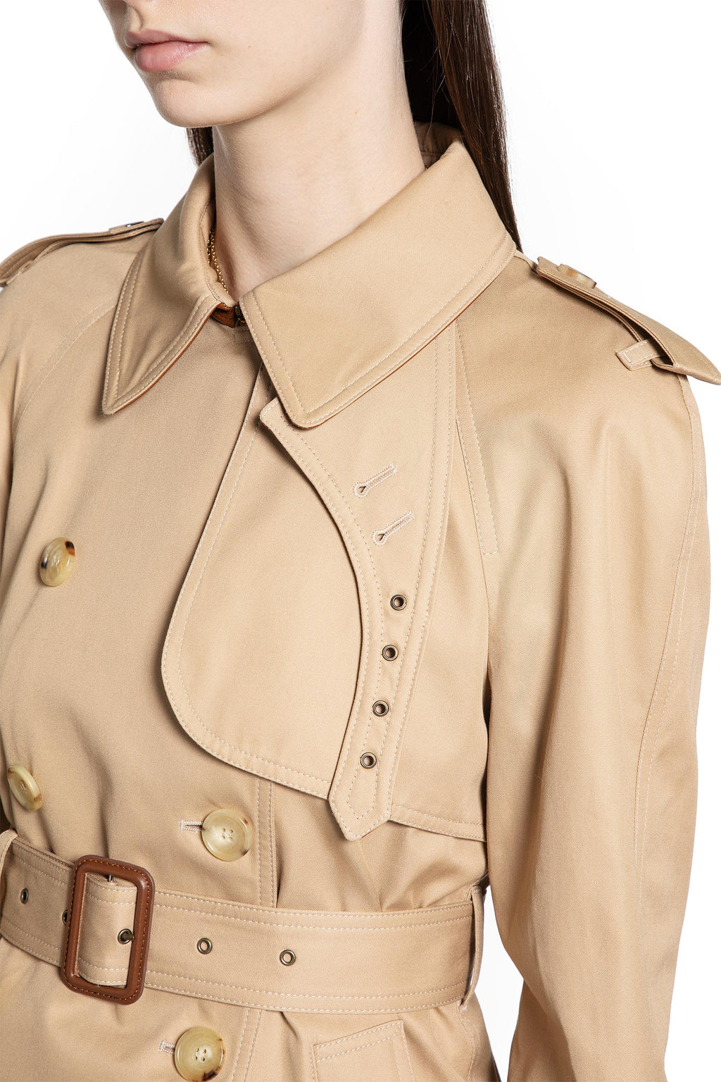 Оригінальна Short Trench Coat In Cotton Gabardine Chloe – детальний вид