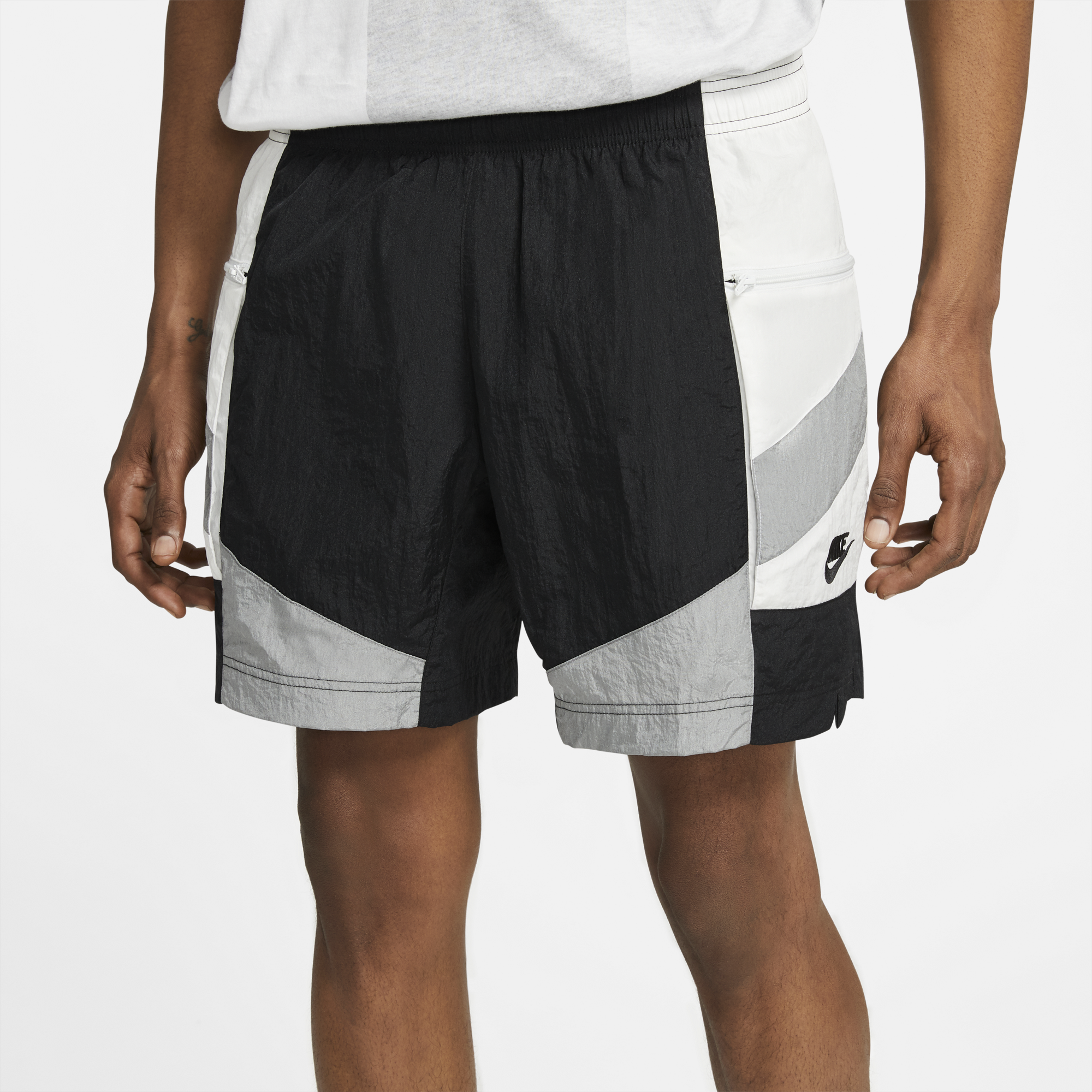 Sportswear Nike оригінал – Купити в Україні – детальний вид