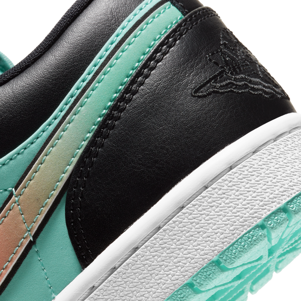 Оригінальна 1 Mens Low Se Shoes Tropical Twist Air jordan – збільшений вид