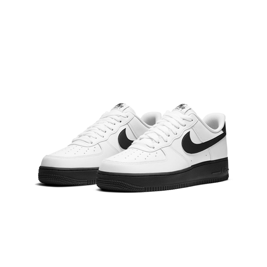 Men Air Force 1 07 Shoe Nike – Гарантія оригінальності – вид ззаду