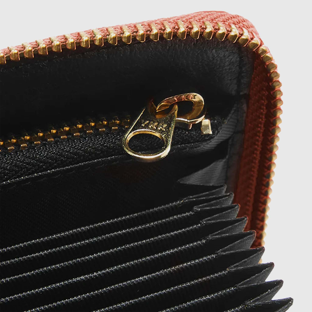 Оригінальна Classic Leather Wallet Comme des garcons – вид ззаду