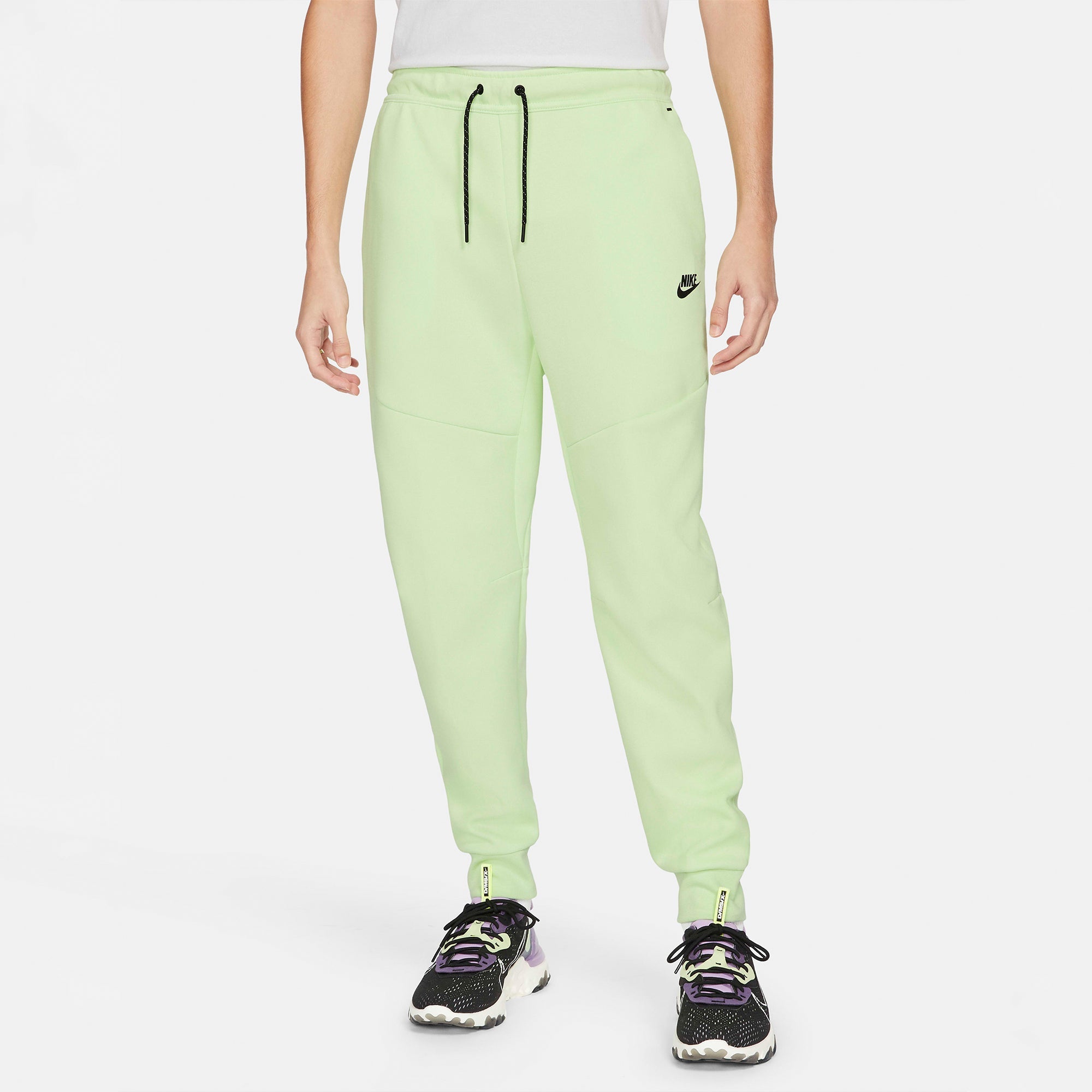 Mens Sportswear Tech Fleece Liquid Lime Joggers Nike оригінал – Купити в Україні – вид ззаду