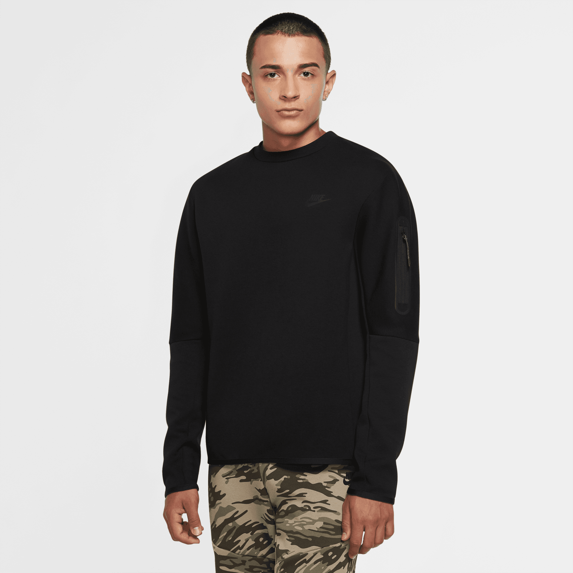 Sportswear Mens Tech Fleece Crew Sweatshirt Nike оригінал – Купити в Україні – вид ззаду - NIKE