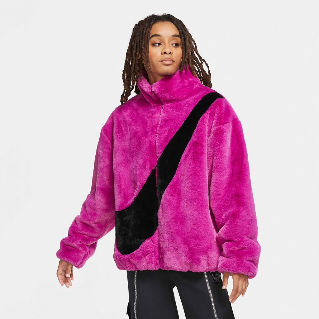 Оригінальна Sportswear Faux Fur Jacket Nike – вид ззаду