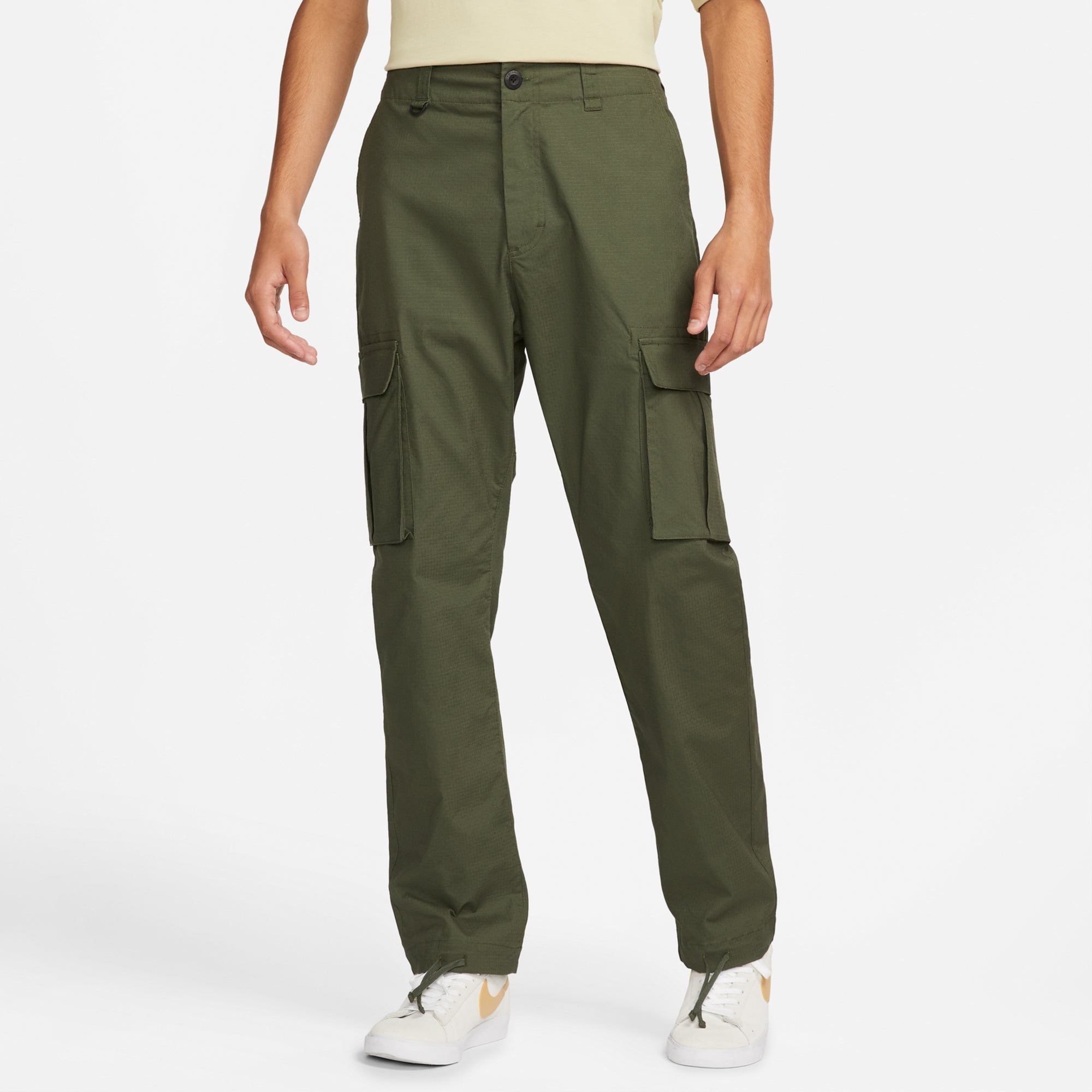 Оригінальна Mens Skate Cargo Pants Cargo Khaki Nike – вид ззаду