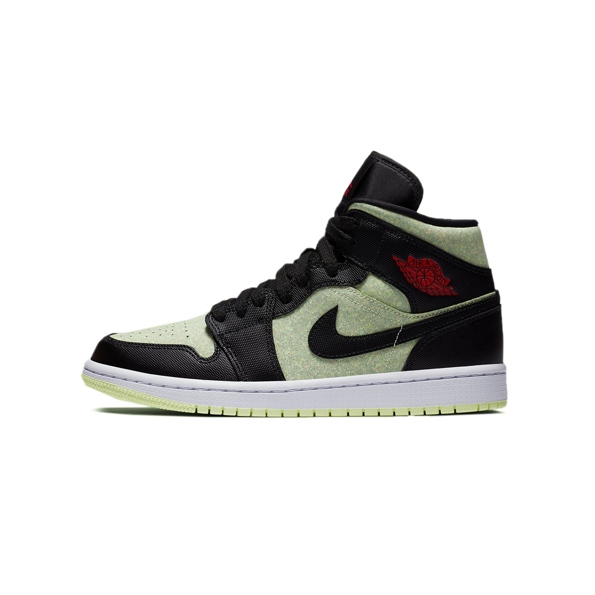 Womens Jordan 1 MID Se Barely Bolt Shoes Air jordan – Гарантія оригінальності – боковий вид