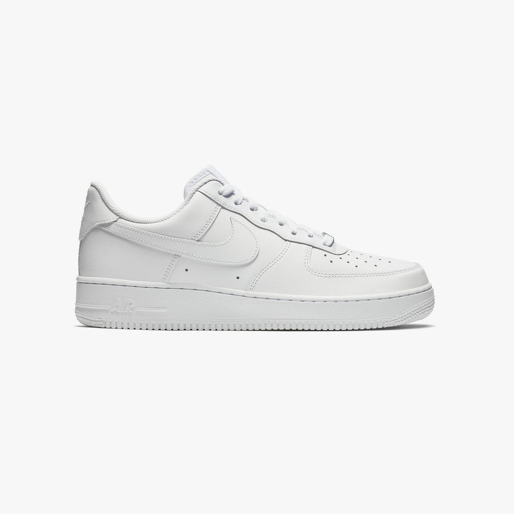 Оригінальна Air Force 1 07 Nike – боковий вид