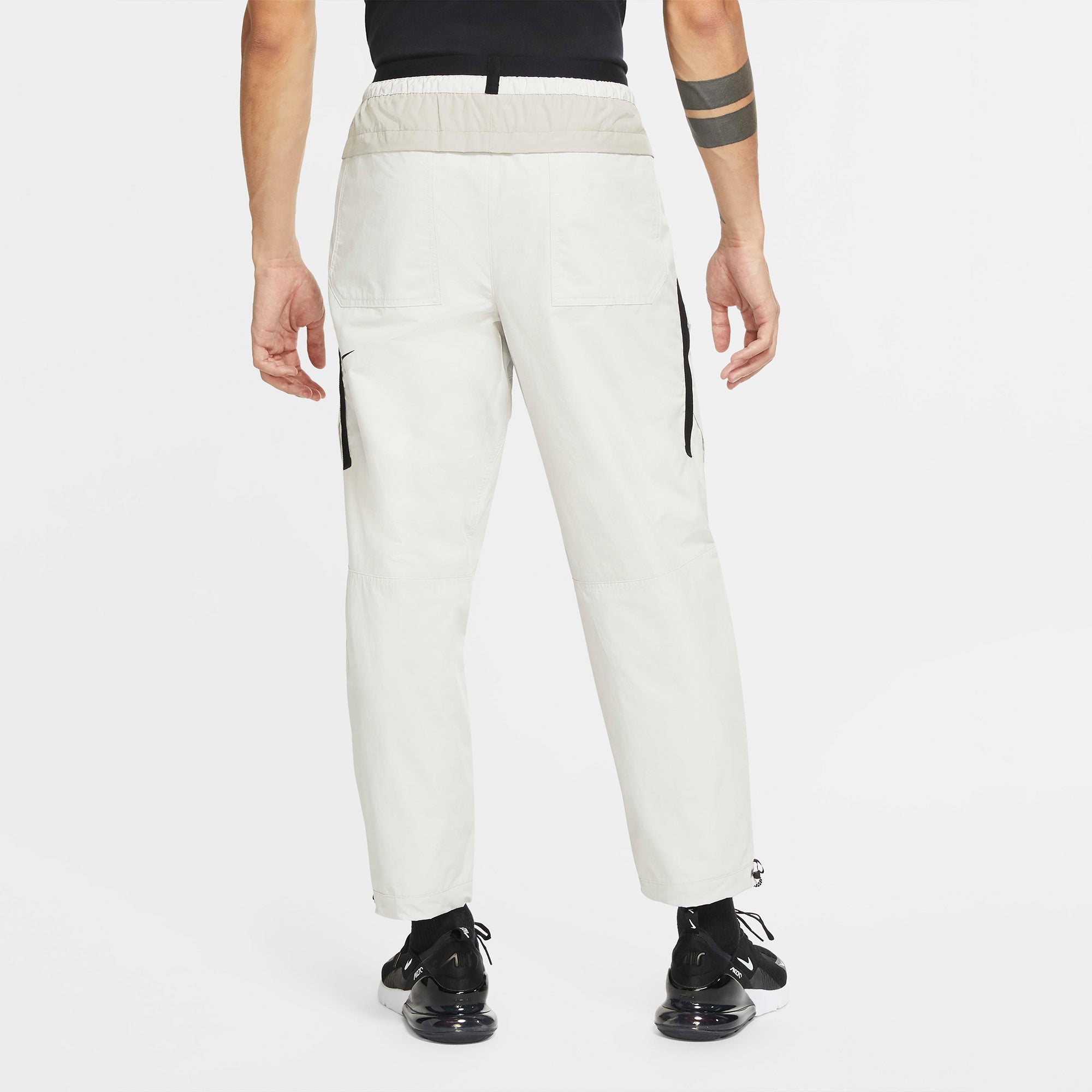 Оригінальна Men Sportswear Tech Pack Pants Nike – детальний вид