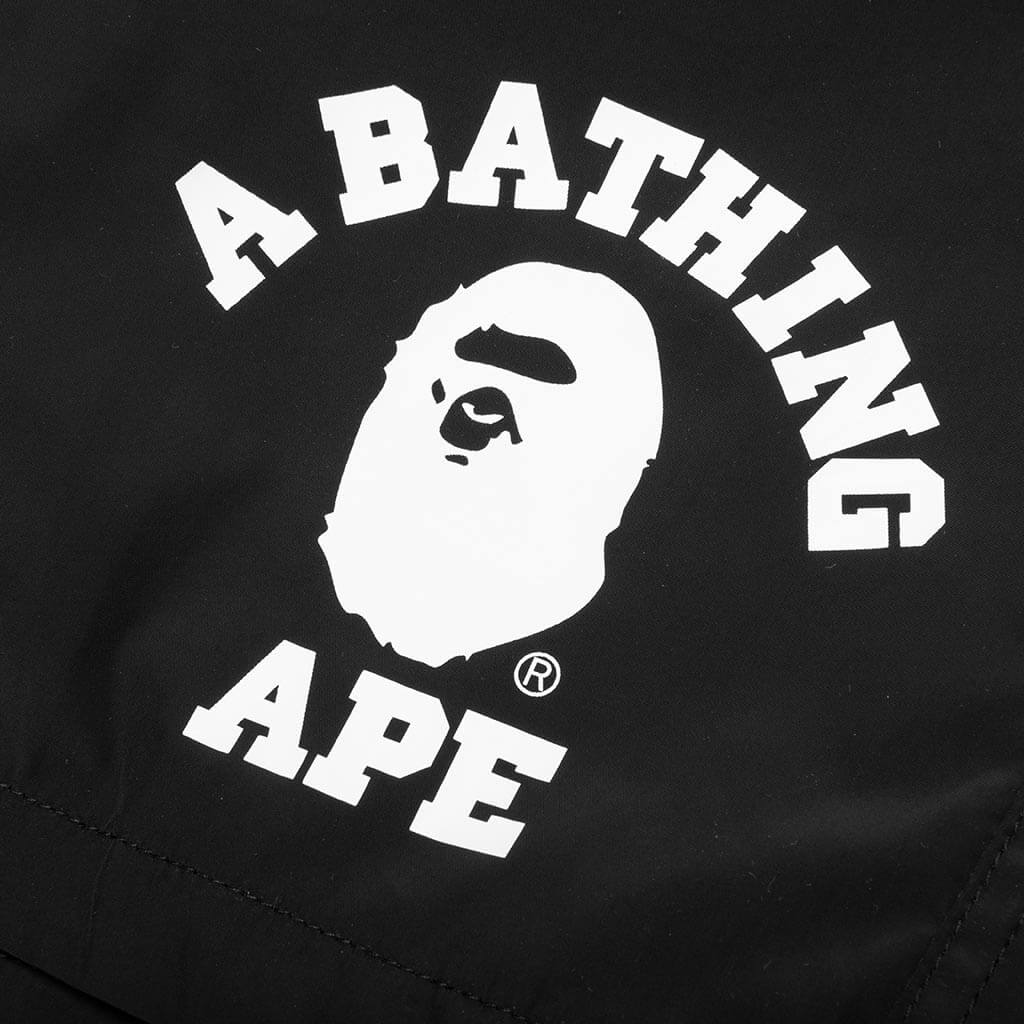 Оригінальна College Beach Shorts A bathing ape – збільшений вид