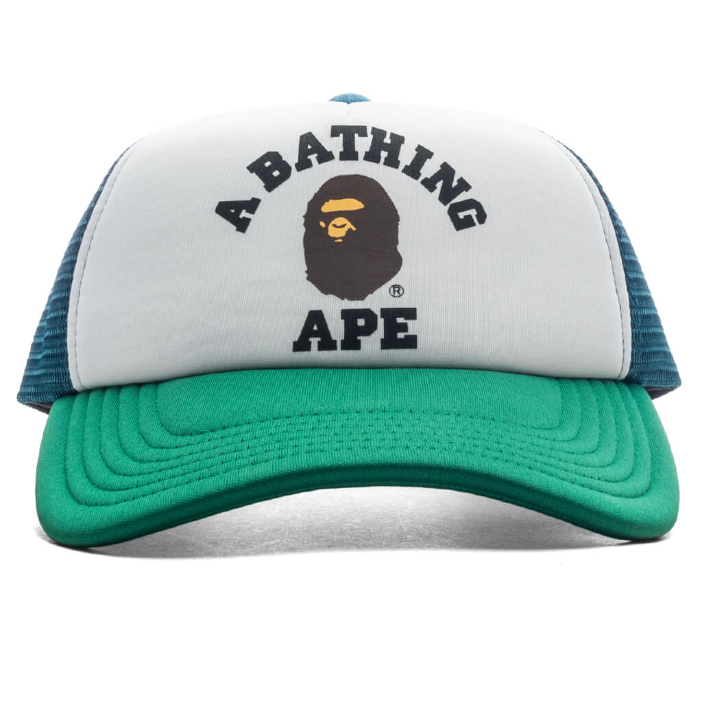 Оригінальна College Mesh Cap A bathing ape – боковий вид