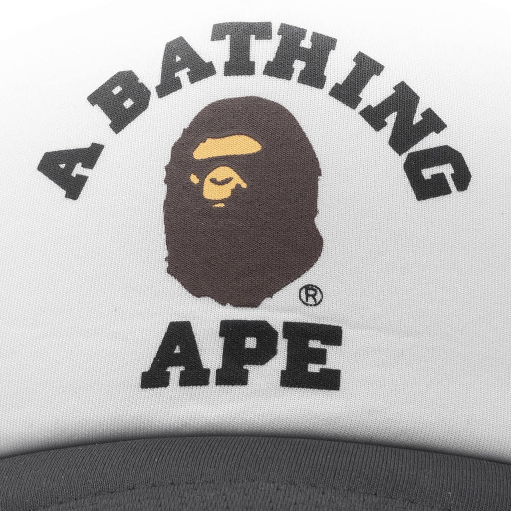 Оригінальна College Mesh Cap A bathing ape – вид ззаду