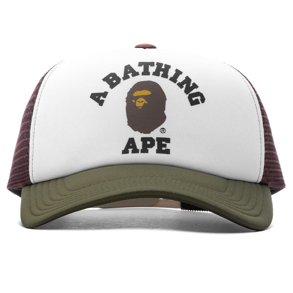 Оригінальна College Mesh Cap A bathing ape – боковий вид