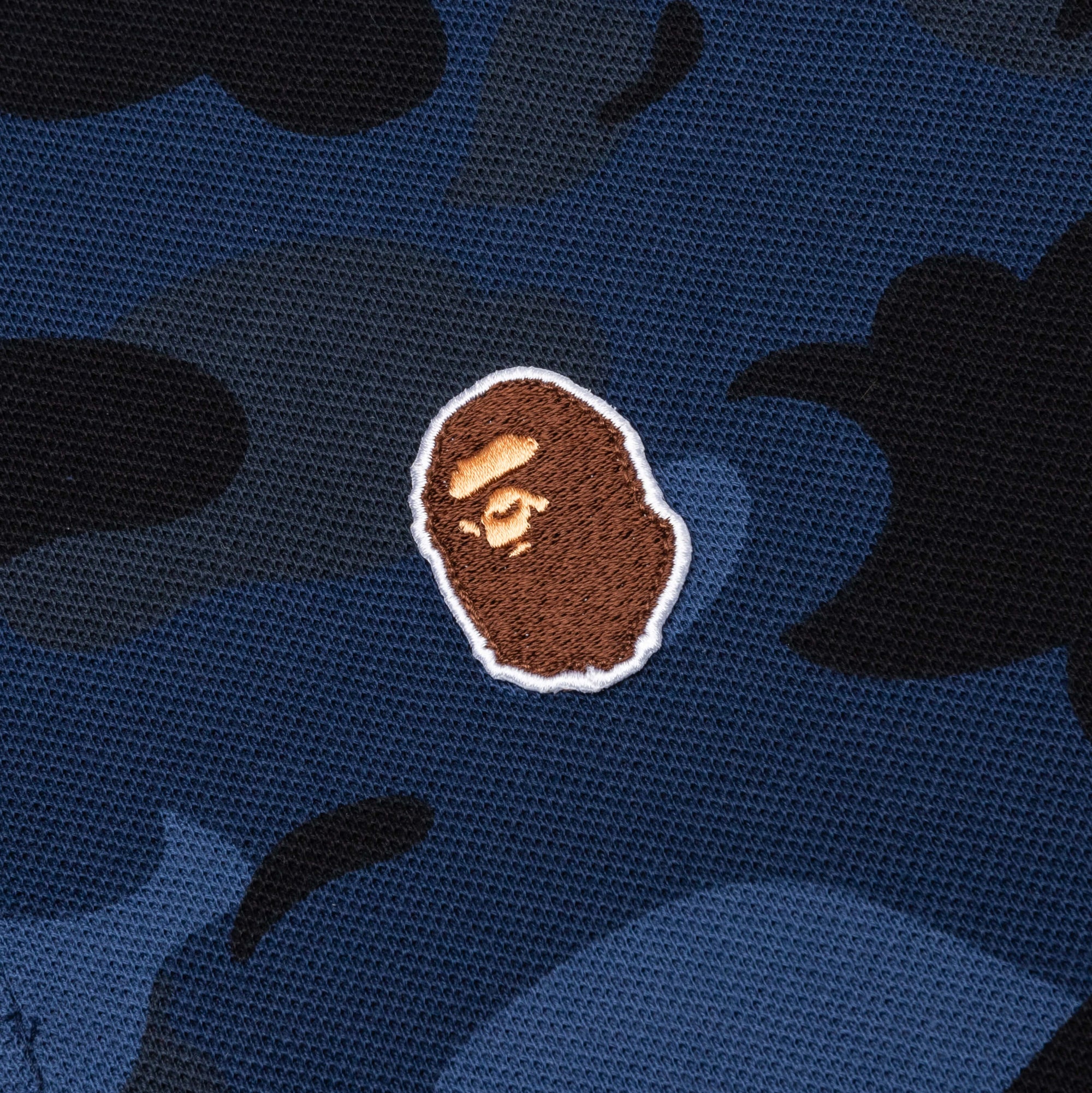 Color Camo Large Ape Head Relaxed Fit Polo Shirt A bathing ape – Гарантія оригінальності – збільшений вид