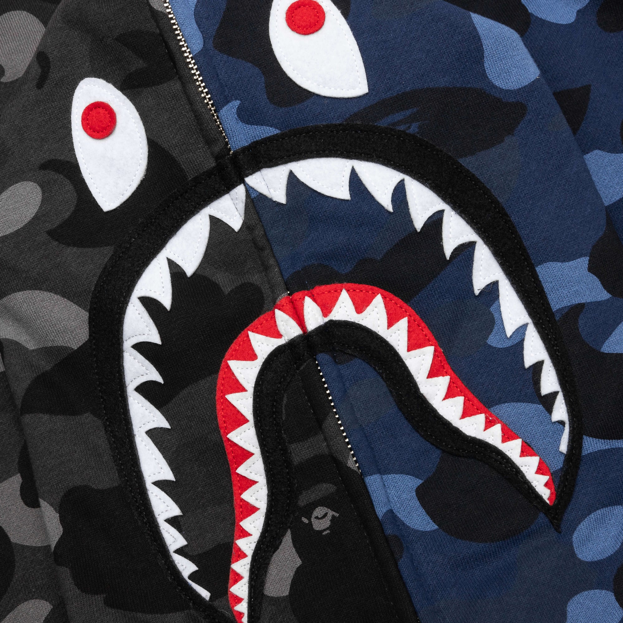 Color Camo Separate Shark Full Zip Hoodie A bathing ape – Гарантія оригінальності – детальний вид