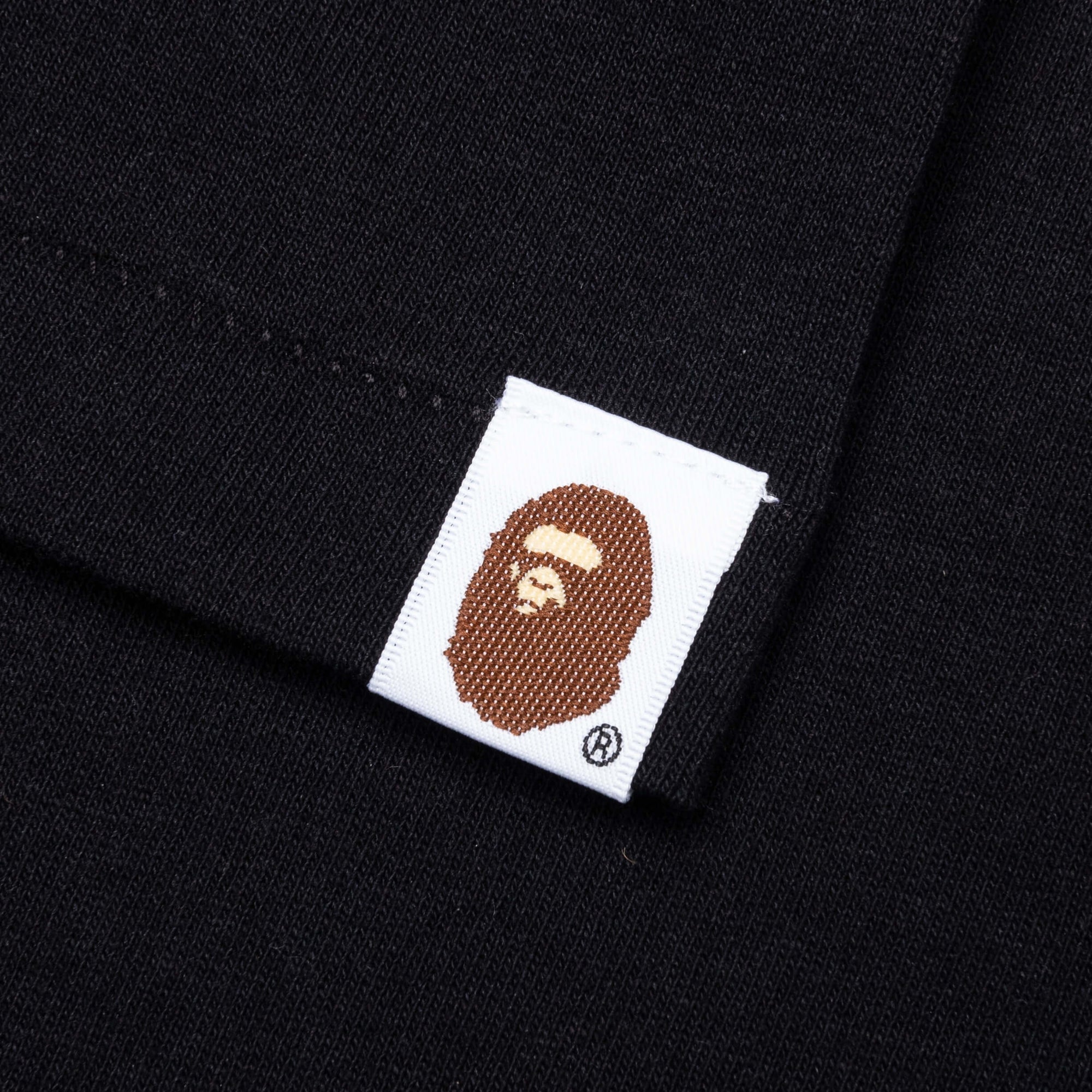 Оригінальна Colors College Tee A bathing ape – збільшений вид