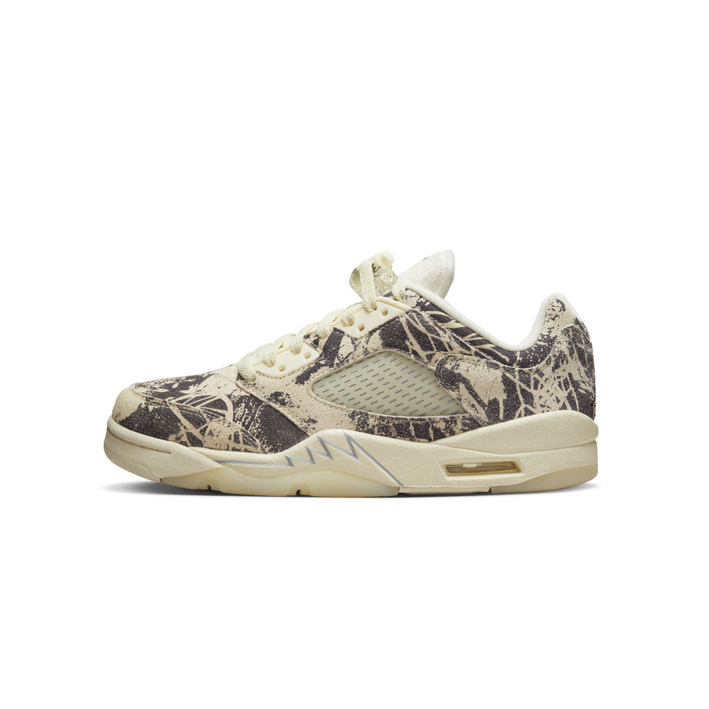 Womens 5 Retro Low Shoes Air jordan оригінал – Купити в Україні – боковий вид
