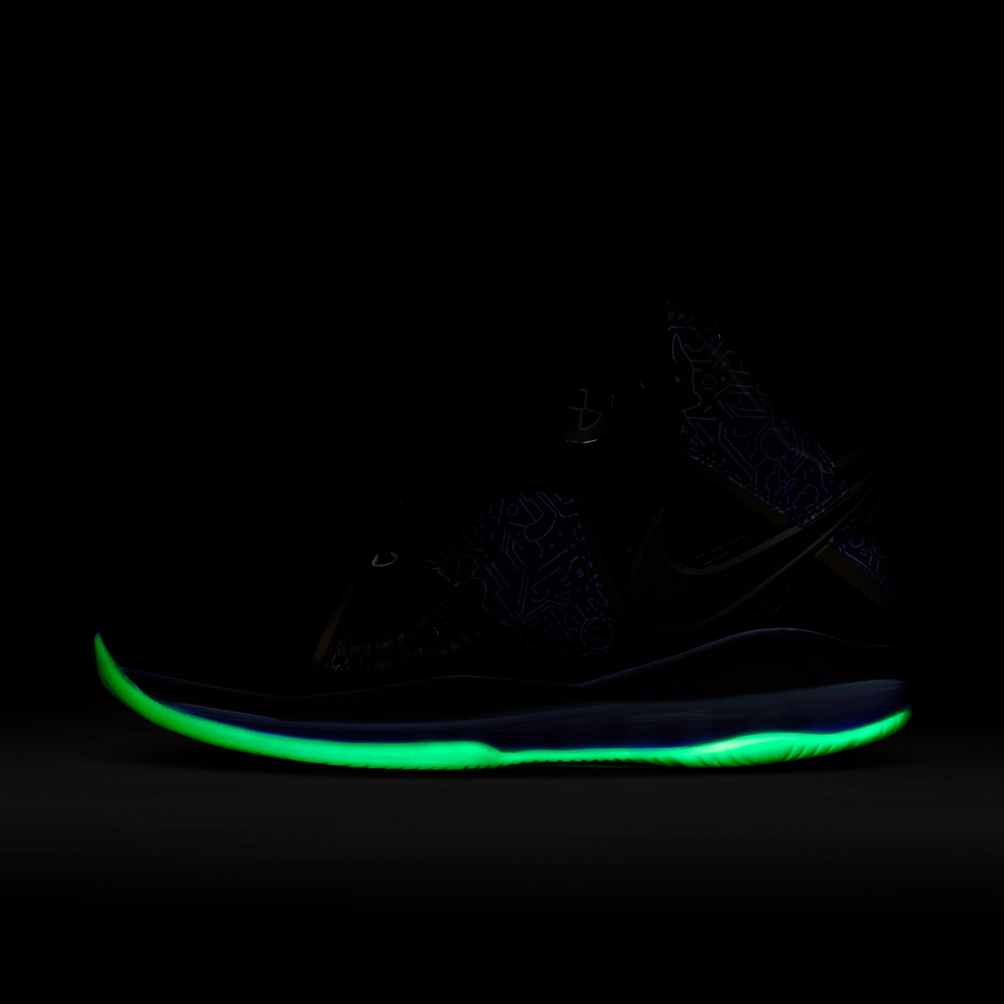 Mens Lebron VIII Qs Shoes Black Nike оригінал – Купити в Україні – збільшений вид